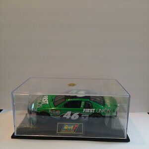 Revell First Union Chevrolet Monte Carlo 1:24 In Original Box